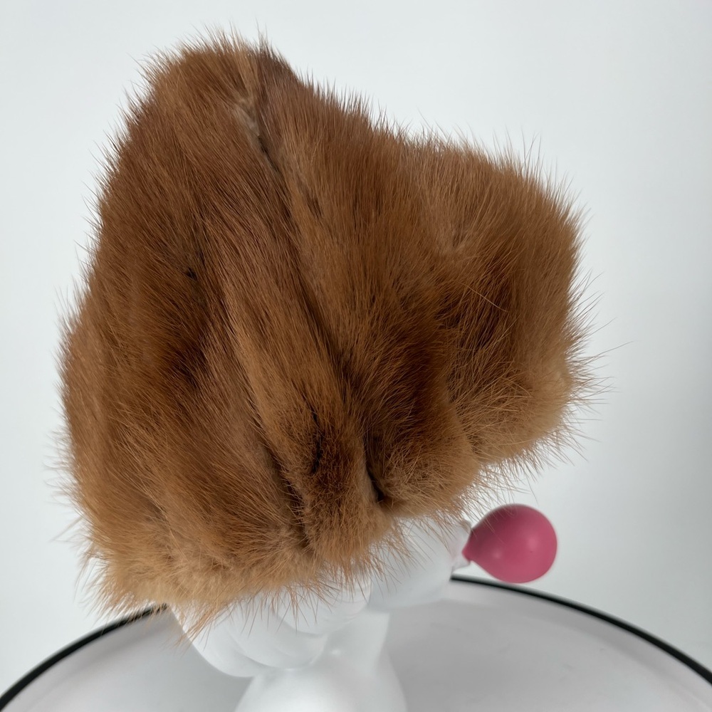MINK OR FOX FUR HAT - Picture 4 of 7